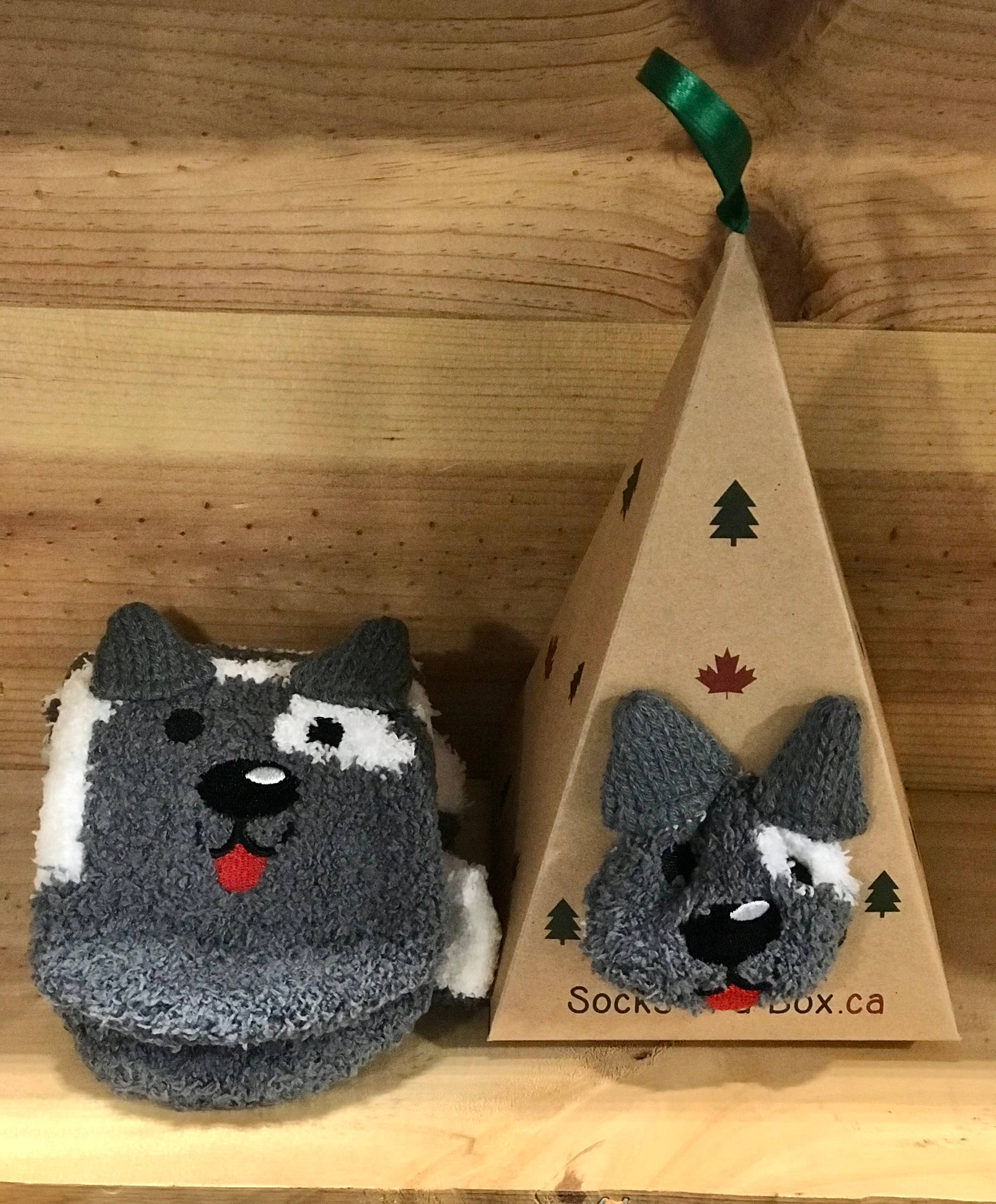 Socks In A Box - Vente Chaussettes – unisexe - Chaussettes pour chiots grises dans une boîte