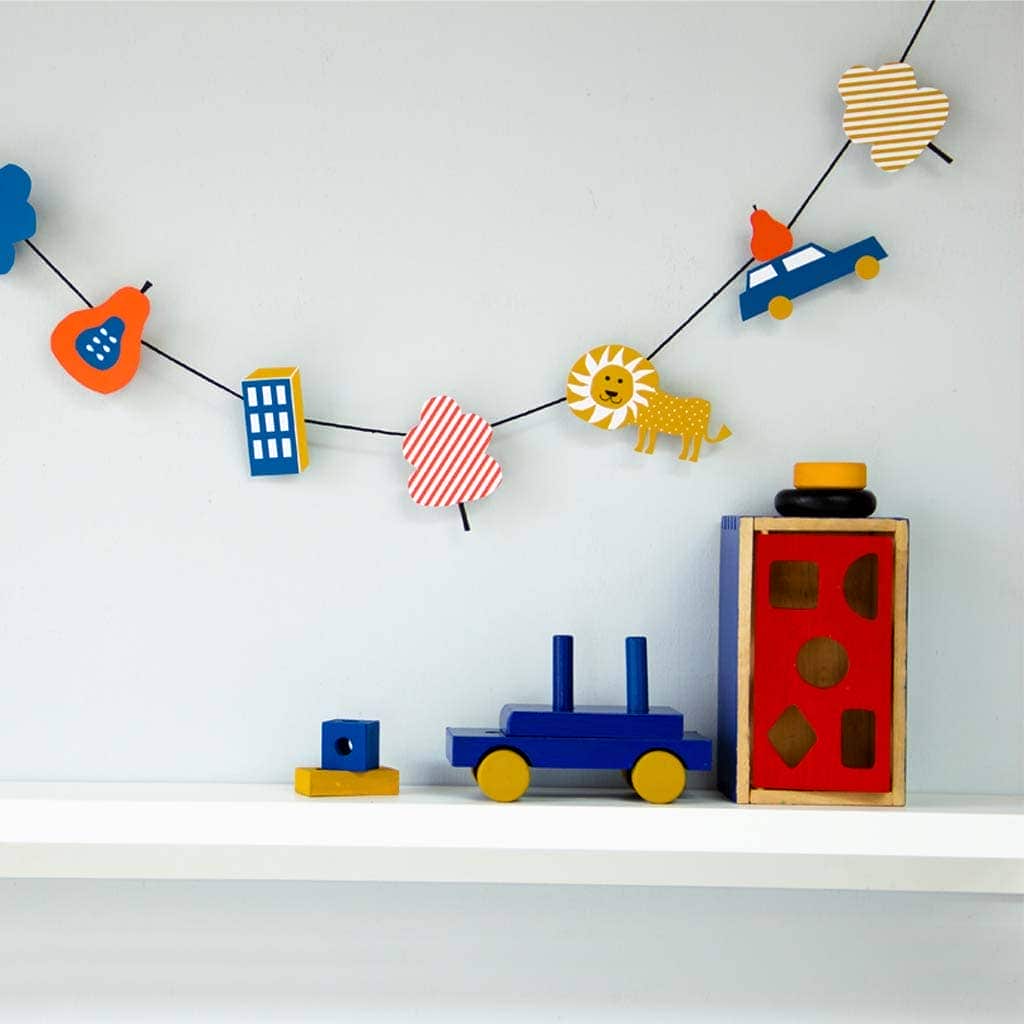 Engel. – wholesale Bunting/Krans – Pappersgirlang med lejon och figurer1