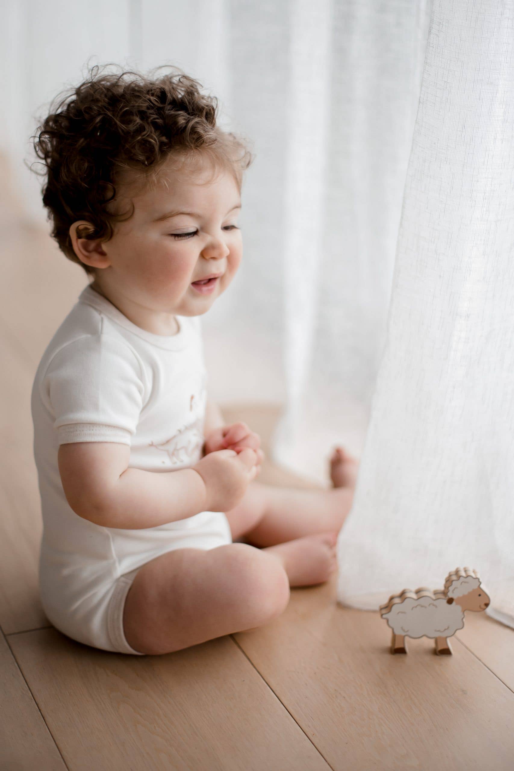 Q Toys – wholesale Wood toy – Child – Farm Animals & Tractor Set3