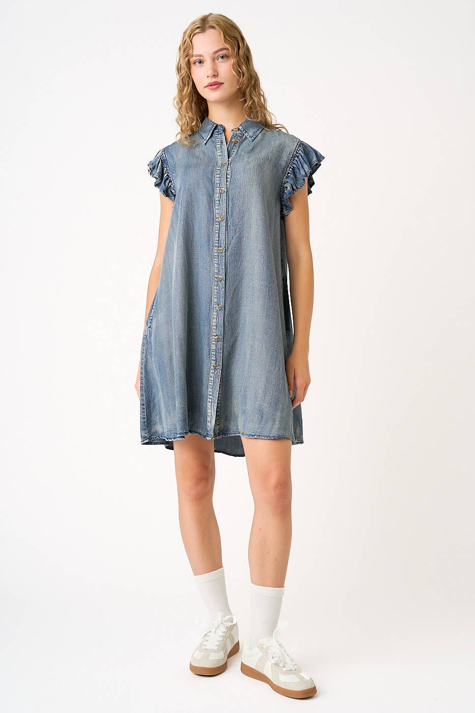 mittoshop - Wholesale Dress - Women's - WASHED CHAMBRAY RUFFLE SLEEVE BUTTONED MINI DRESS9