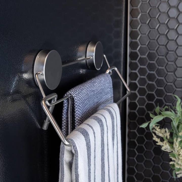 Better Houseware Corp. - Wholesale Towel Holder/Hanger - Magnetic Towel Bar4