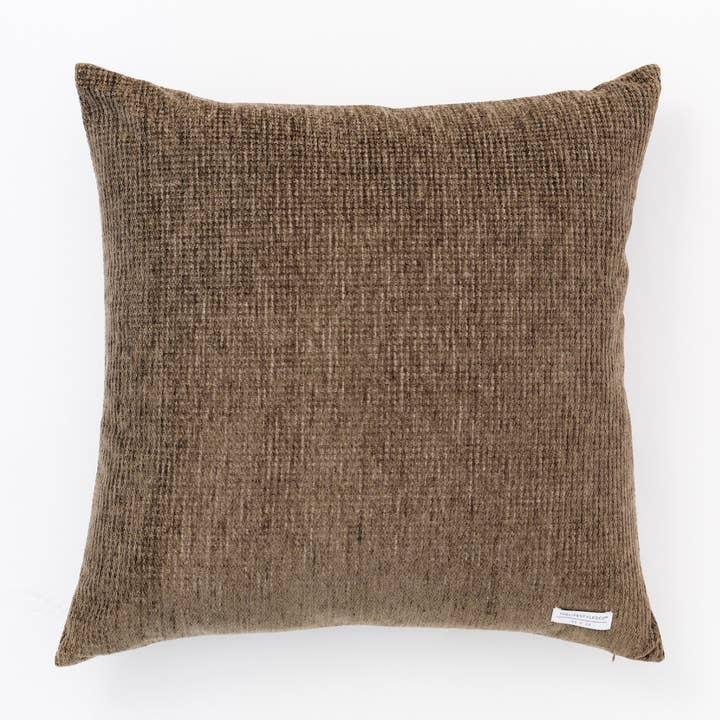 THELIFESTYLEDCO - Wholesale Throw/Decorative Pillow - Tobias Chenille Houndstooth Pillow - Olive - 2 Sizes