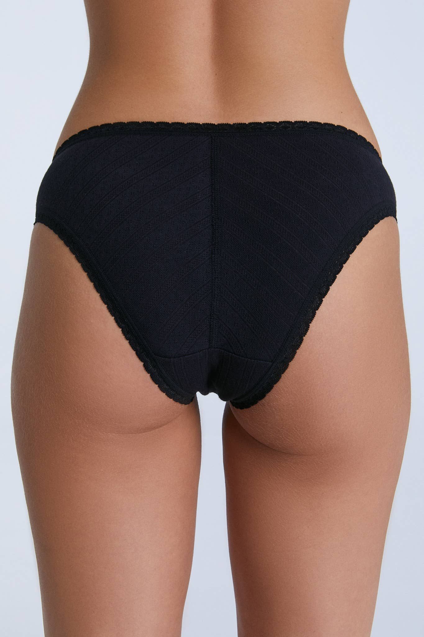 Leela Cotton - Wholesale Underwear - Women's - 1163 Jacquard Lace Trimmed Slip2