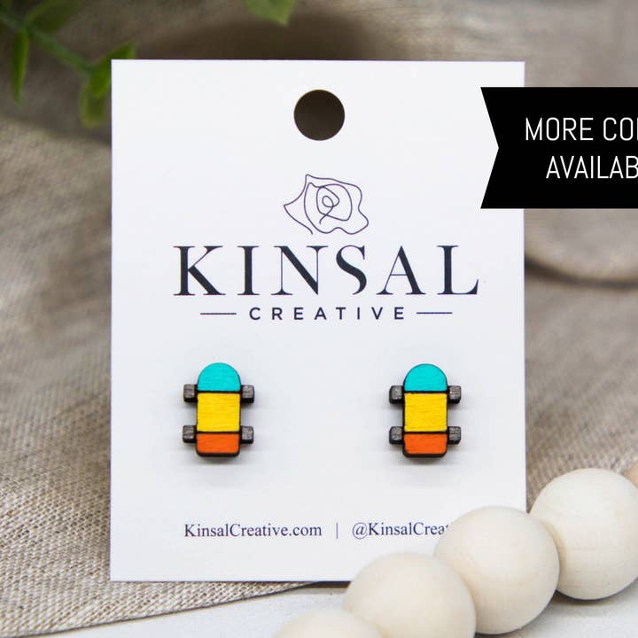 Pendientes de madera monopatín para venta al por mayor de Kinsal Creative