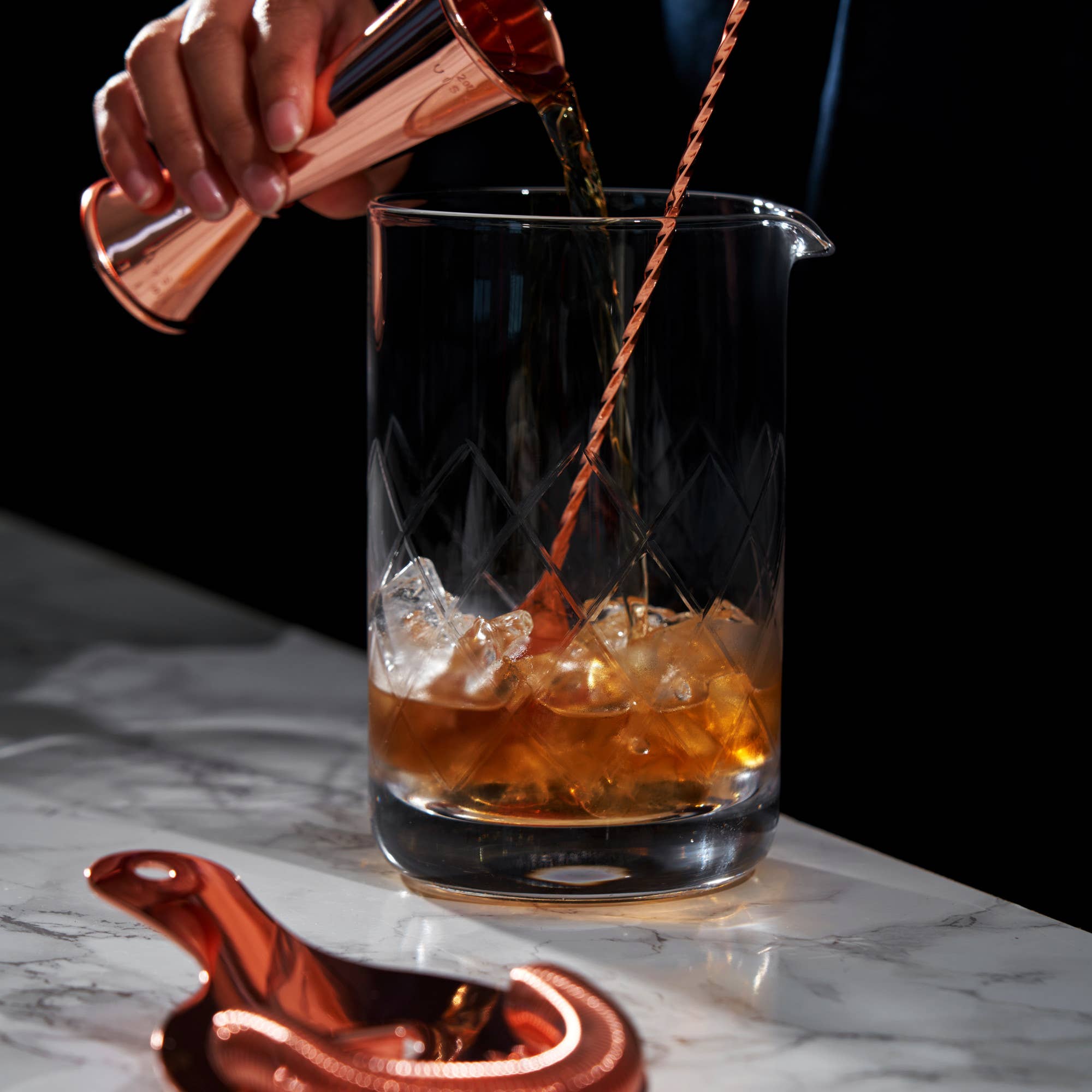 Viski - Vente Ustensiles de bar - Ensemble de 4 articles de bar pour mixologue plaqués cuivre Summit™3