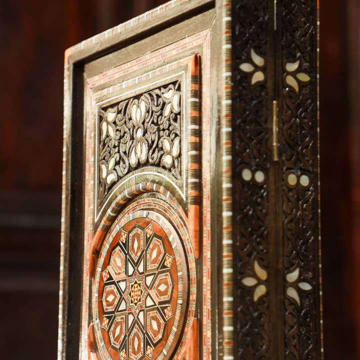 JOUZ - Wholesale Board Game - Luxury Backgammon Masterpiece – Exclusive One-of-a-Kind Collector's Set, Handcrafted High-End Board with Mother of Pearl Inlay2