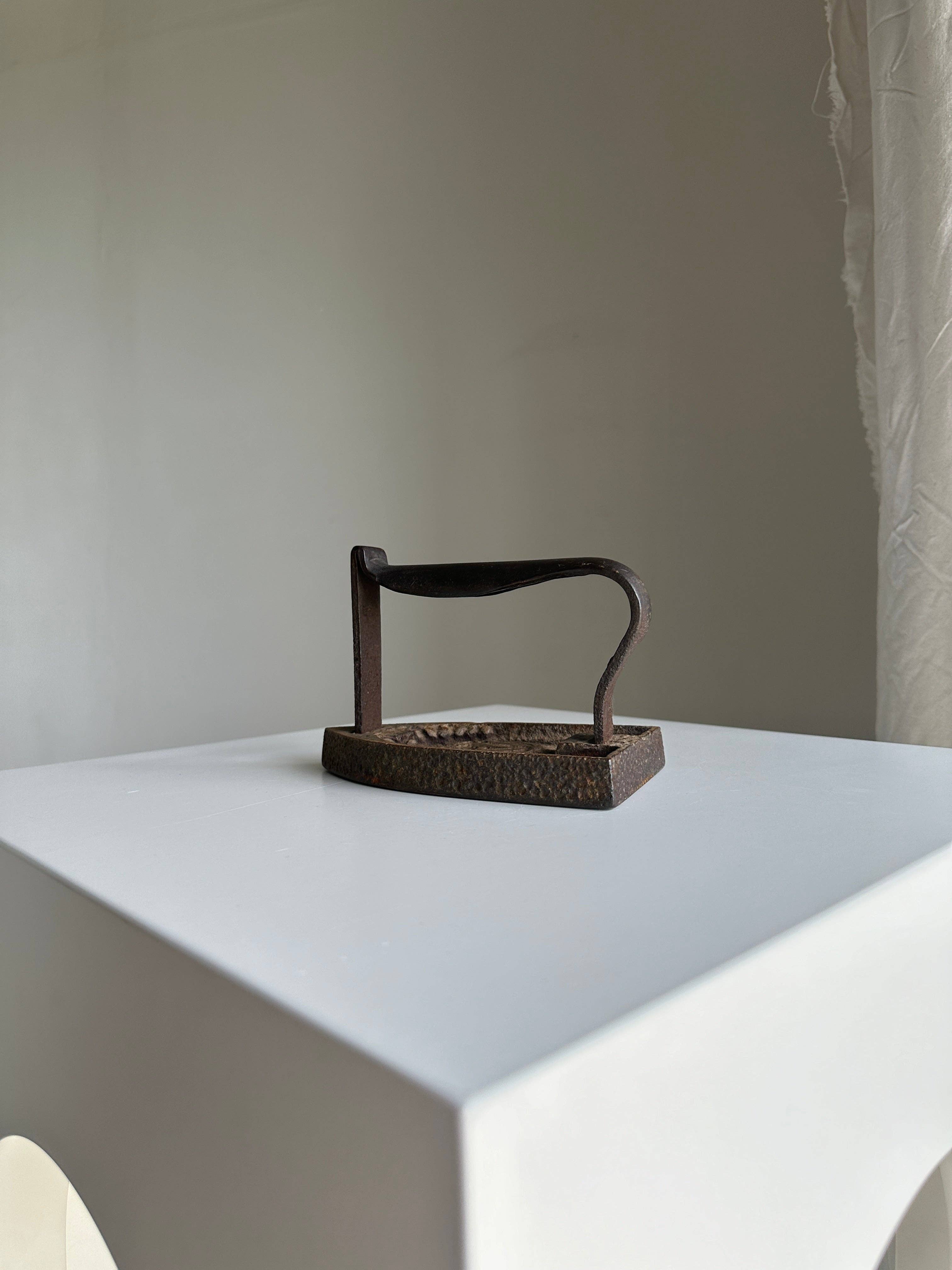 Office Objets - Wholesale Iron - Old iron12