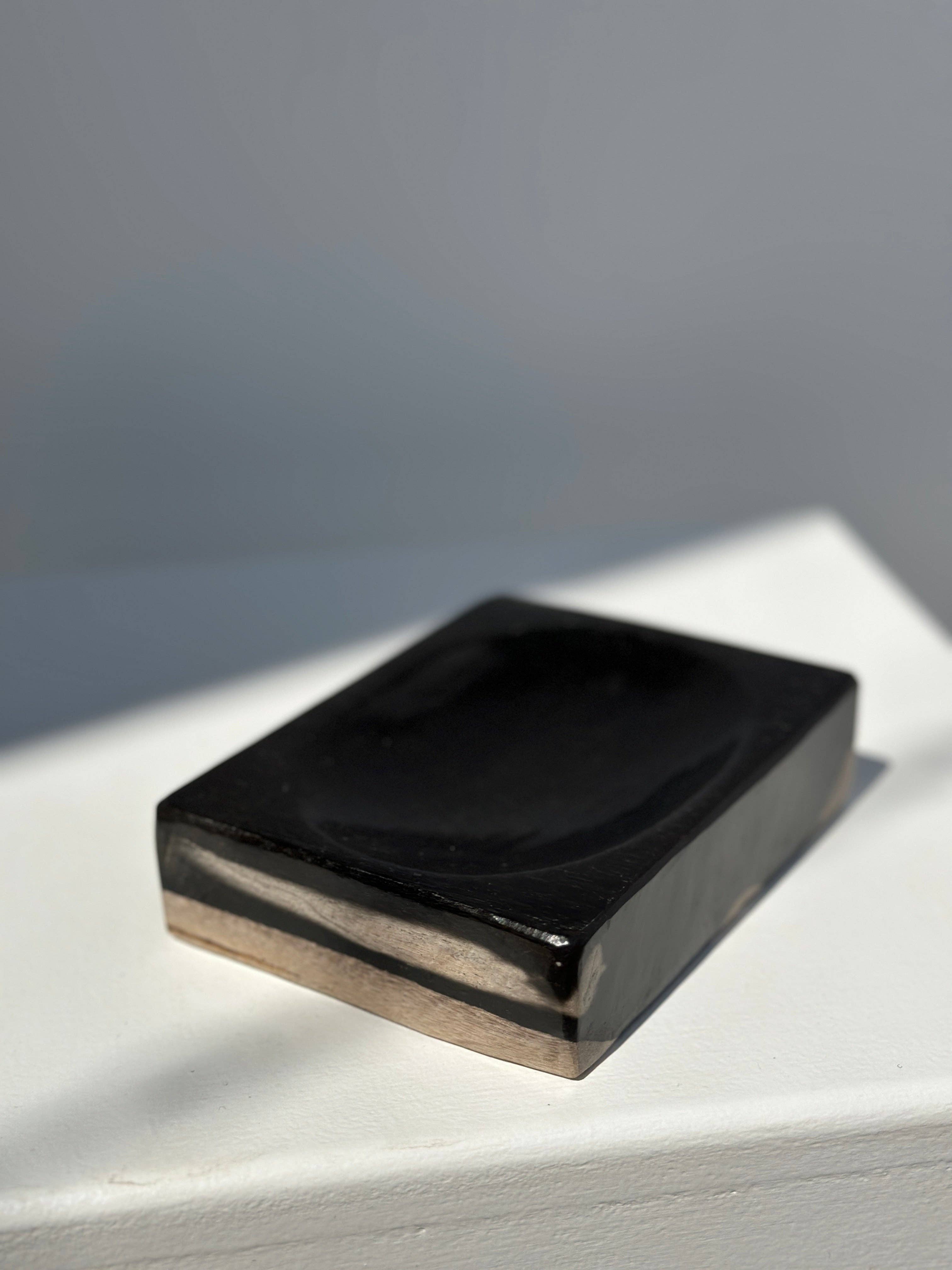 Office Objets - Wholesale Bath Soap Dish - Petrified wood soap dish with white underside1