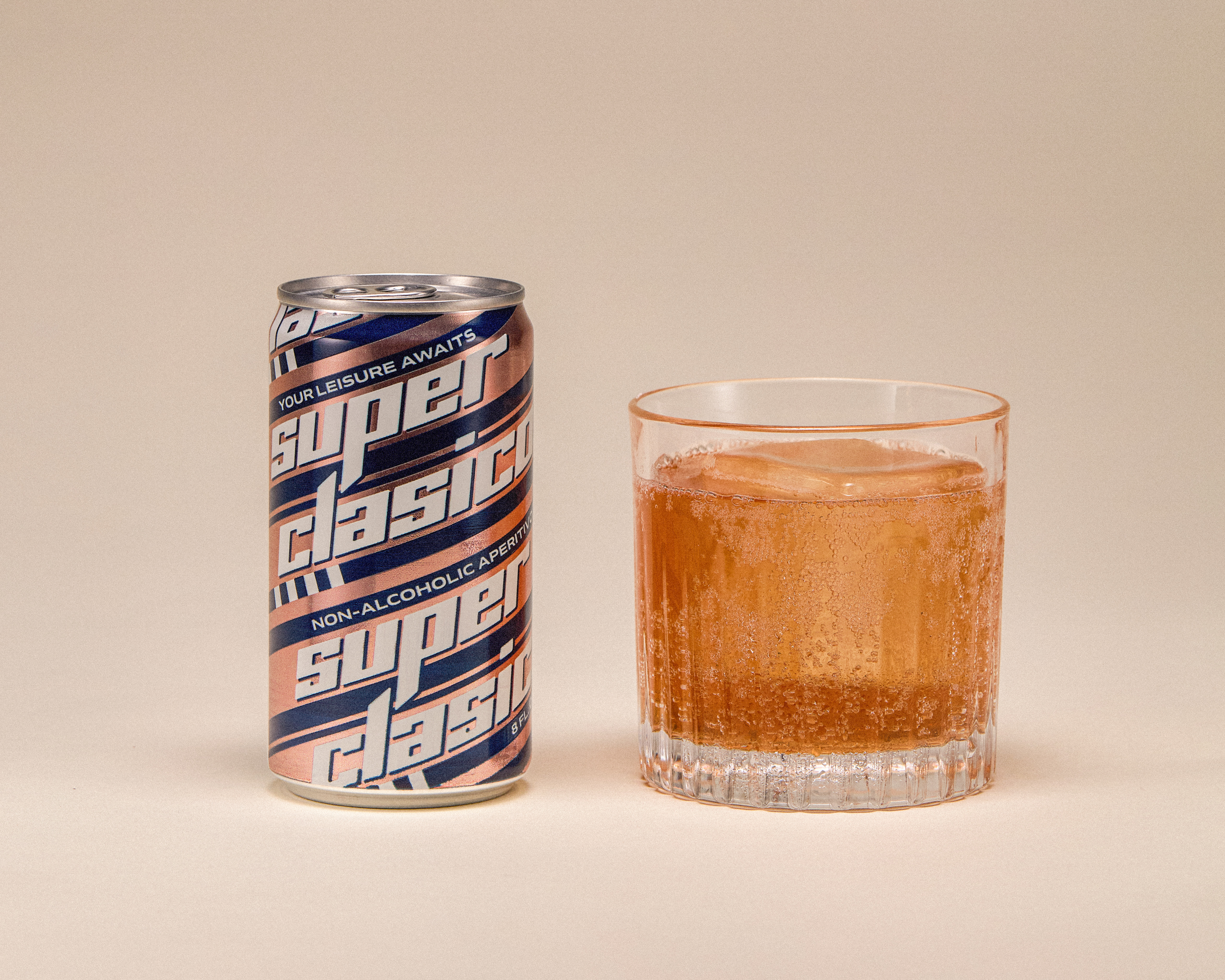 Casamara Club - Vente Apéritifs sans alcool/mocktails - Superclasico, Apéritif sans alcool (24 canettes/caisse)3