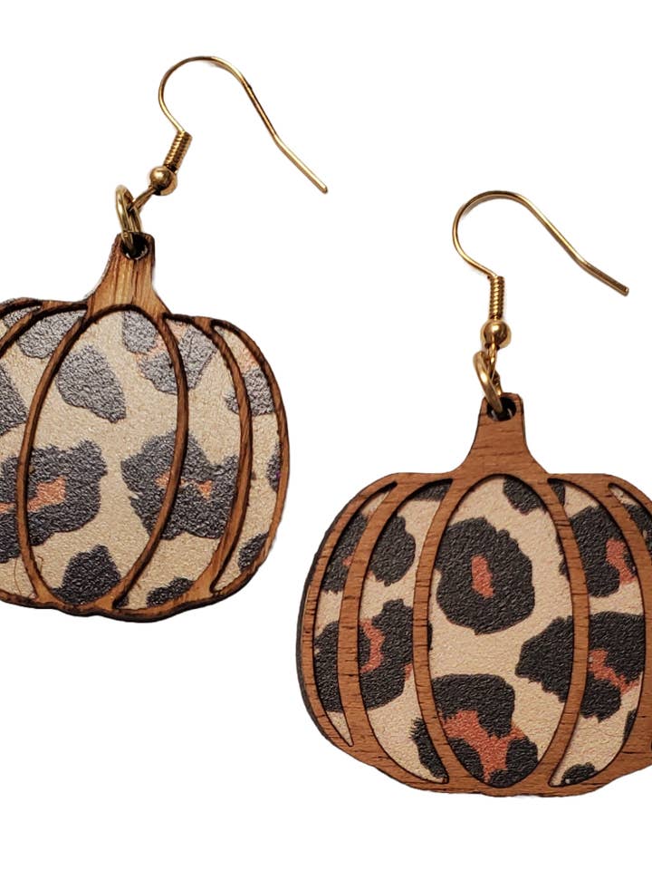 Leopard græskar øreringe for engroshandel hos Maggie G