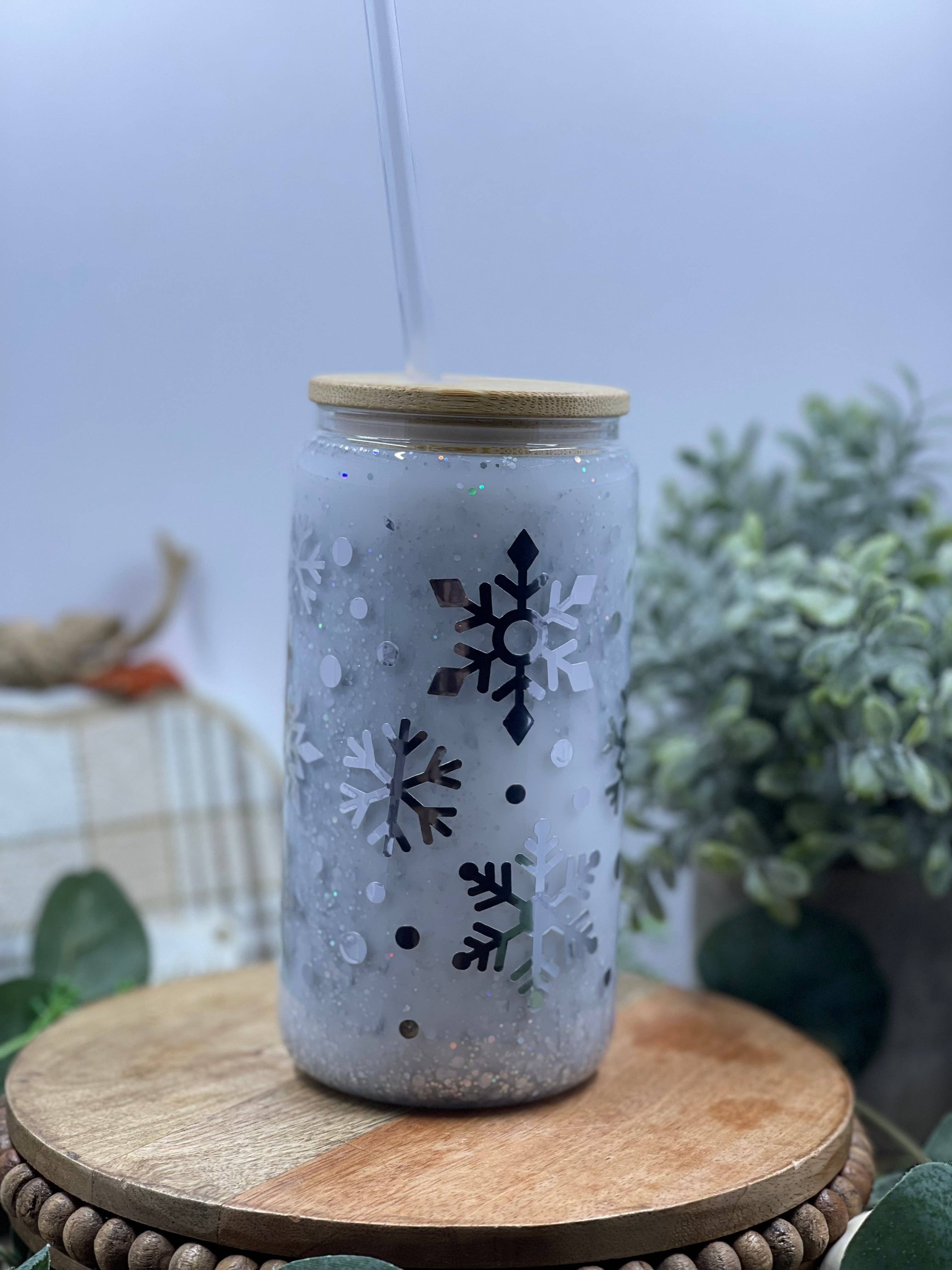 Rose Magnolias - Wholesale Drinking Glass/Cup - Snowflake Snowglobe glass Cup with bamboo lid0