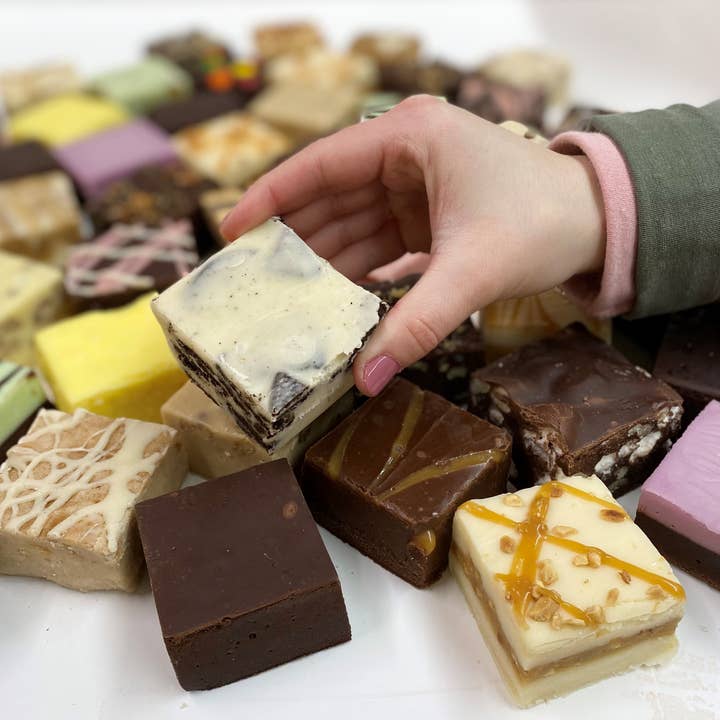 Valley Fudge & Candy - Wholesale Fudge - Cookies & Cream 1/2 lb. Fudge Bar