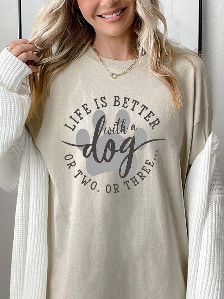 La vida es mejor con una camiseta gráfica de algodón grueso. para venta al por mayor de Pink Irene Wholesale