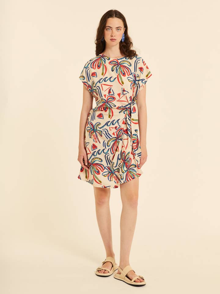 Kurzes Kleid Oasis für den Großhandel von Pepaloves