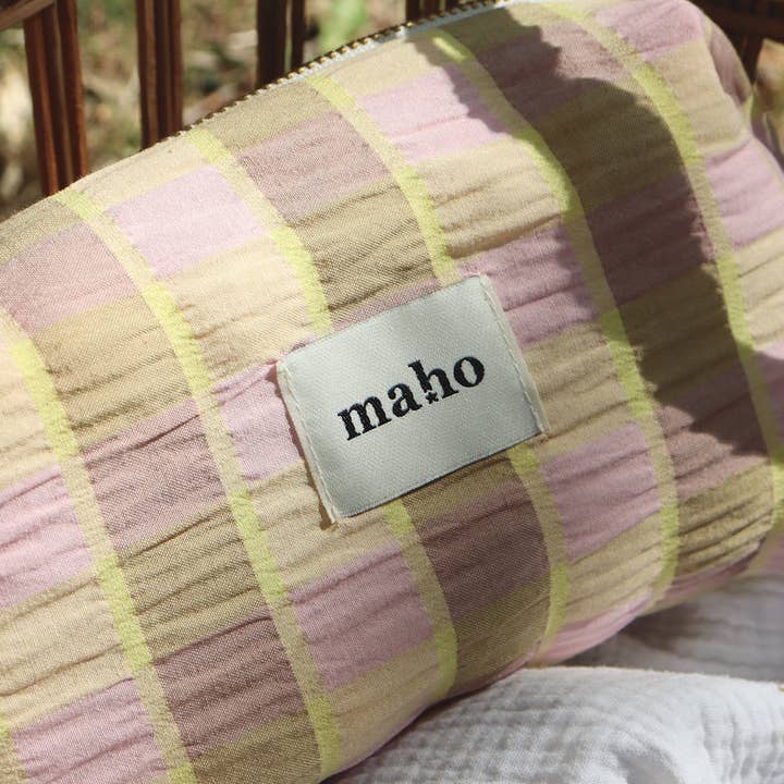 Maho - Wholesale Toiletry Bag - Women's - Claudia Seersucker13