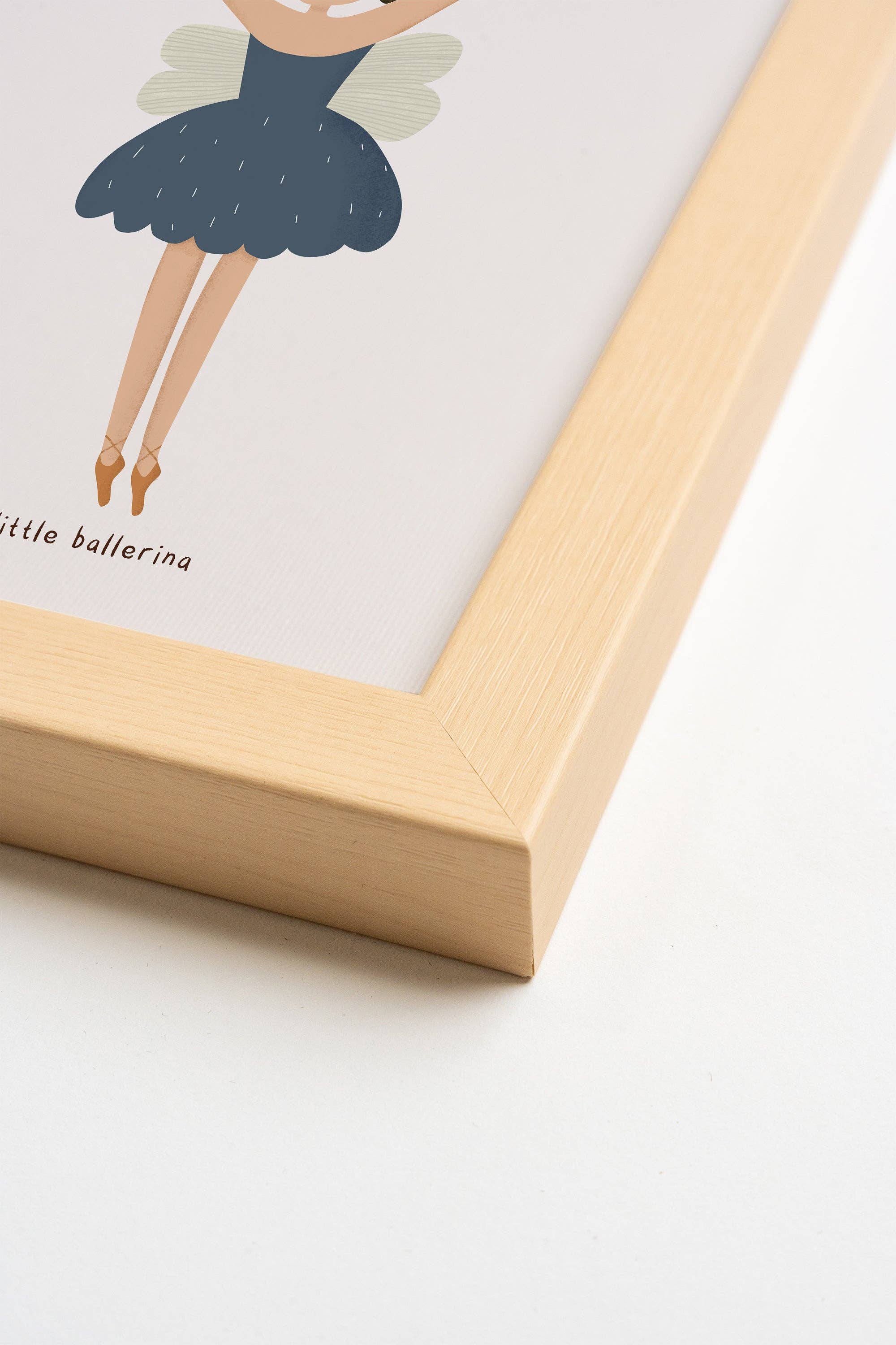 Oleka Canvas - Wholesale Art Print - Petite Ballerine, Toile rigide encadrée0