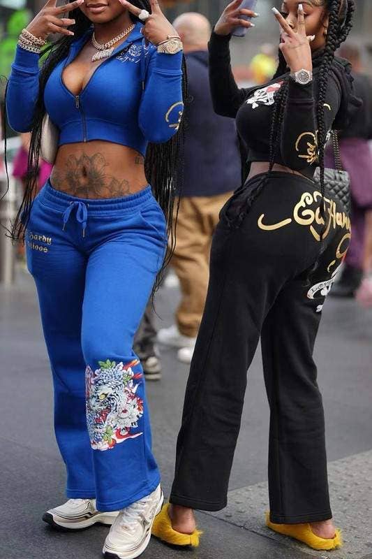 Fashion Combination – wholesale Top & skirt set – Women's – graphic tracksuit set1