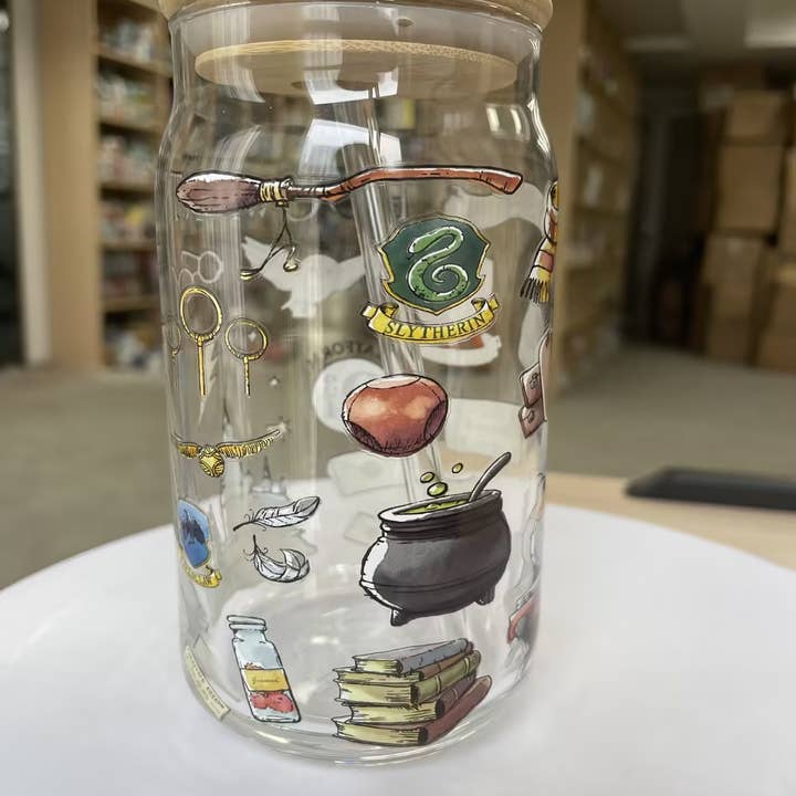 Silver Buffalo - Wholesale Drinking Glass/Cup - Harry Potter Hogwarts Destination 16oz Glass Tumbler2