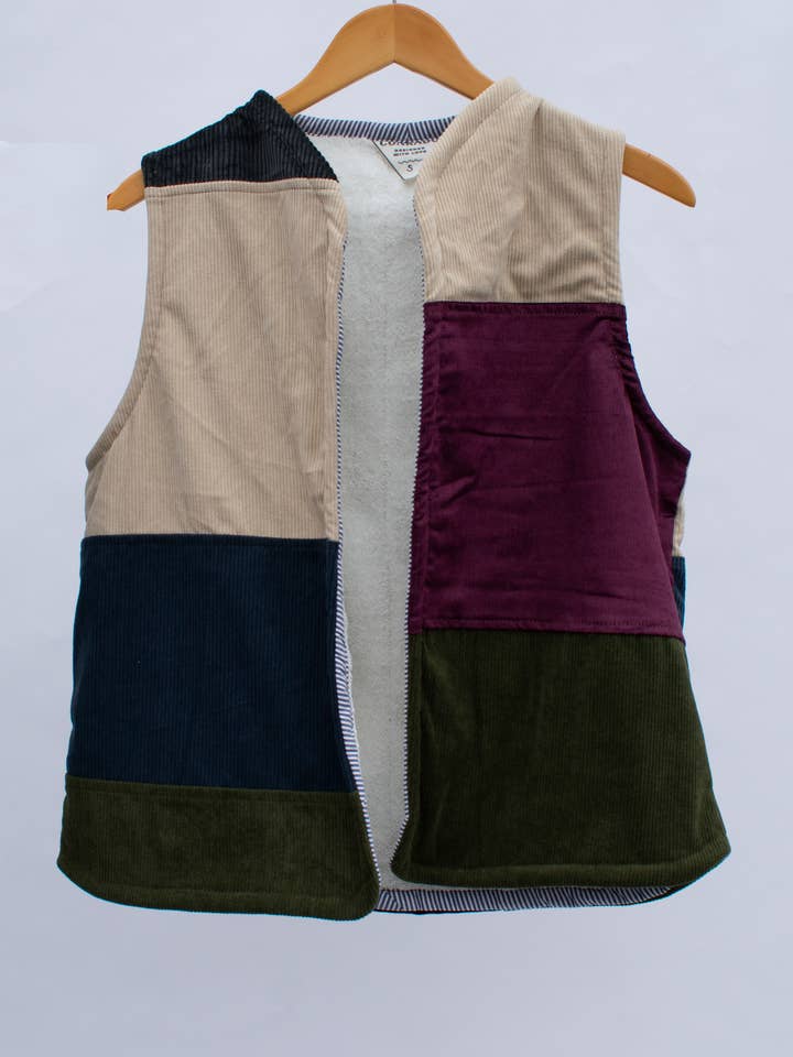 Linda Patchwork Corduroy Vest for engroshandel hos CONRADO®