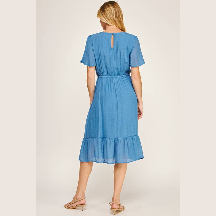 Winslow Collection - Wholesale Dress - Women's - FLUTTER SLEEVE NECKLACE DETAIL PRINTED MIDI DRESS9