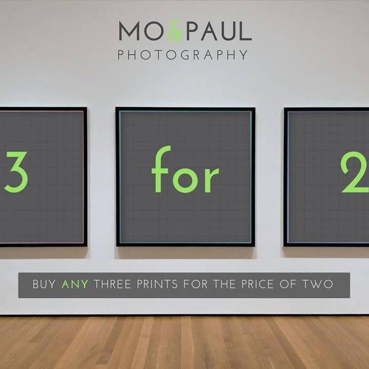 Série de photographies Streets of Glasgow - Fontaine Doulton et fabrique de tapis Templeton, Glasgow Gift Photography Print pour la vente par Mo & Paul Photography