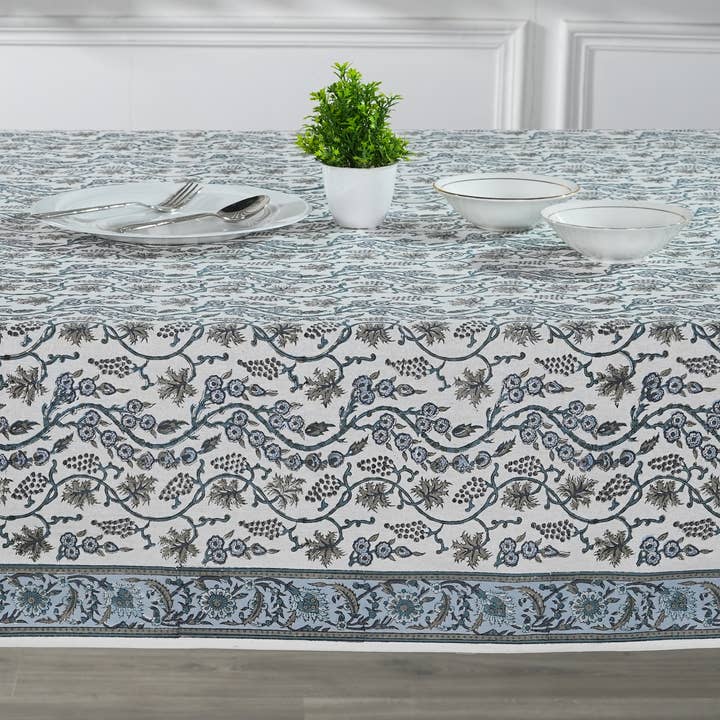 Fabricrush - Wholesale Tablecloth - Fabricrush Baby Blue Eyes Rectangle Cotton Tablecloth