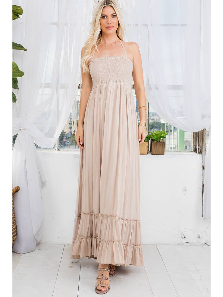 Sweet Lovely by Jen – Großhandel Kleid – Damen – MAXIKLEID MIT RÜCKENAUSSCHNITT UND GESMOKTEM STUFENROCK34