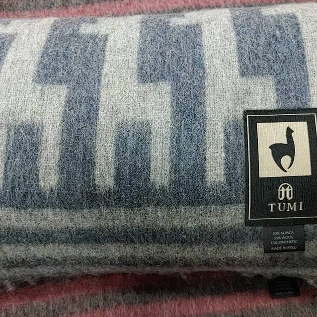 MODA LATINA - Wholesale Throw blanket - Luxury Alpaca blankets - wool blankets - peruvian blankets7