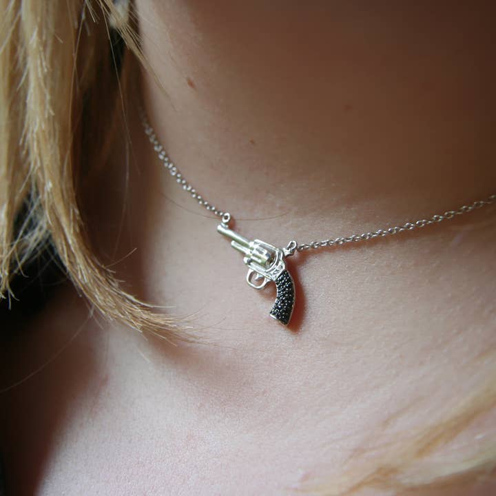 Gun Halskette für den Großhandel von Miss Bibi