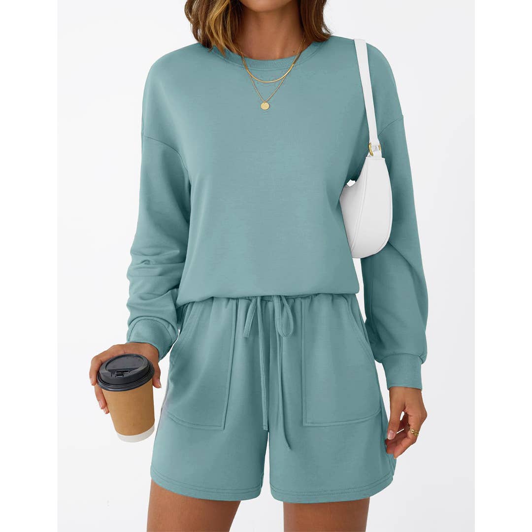 UNISHE - Wholesale Top & Short Set (NOT Loungewear) - Women's - Long Sleeve Sweatshirt and Shorts Fashion Casual Set MD2322