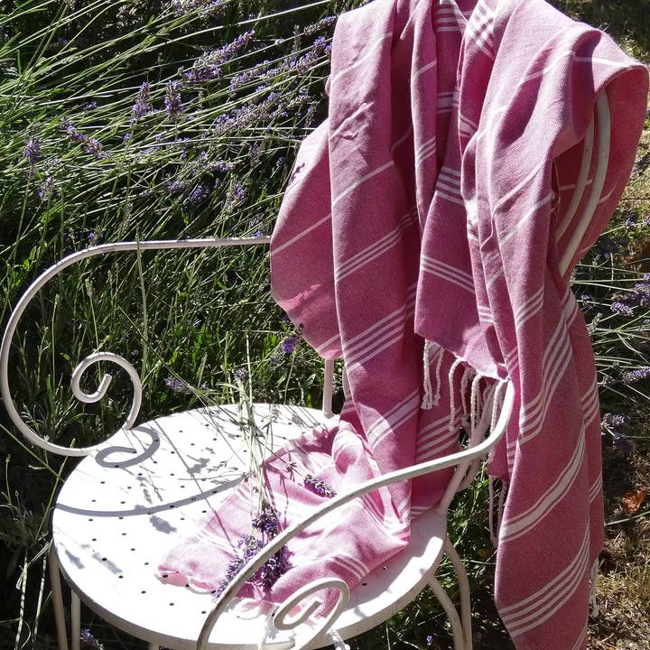 Karawan Authentic - Vendita all'ingrosso Asciugamani da bagno - COTONE BIOLOGICO FOUTA -Collezione HAMMAM- Colore BORDEAUX1