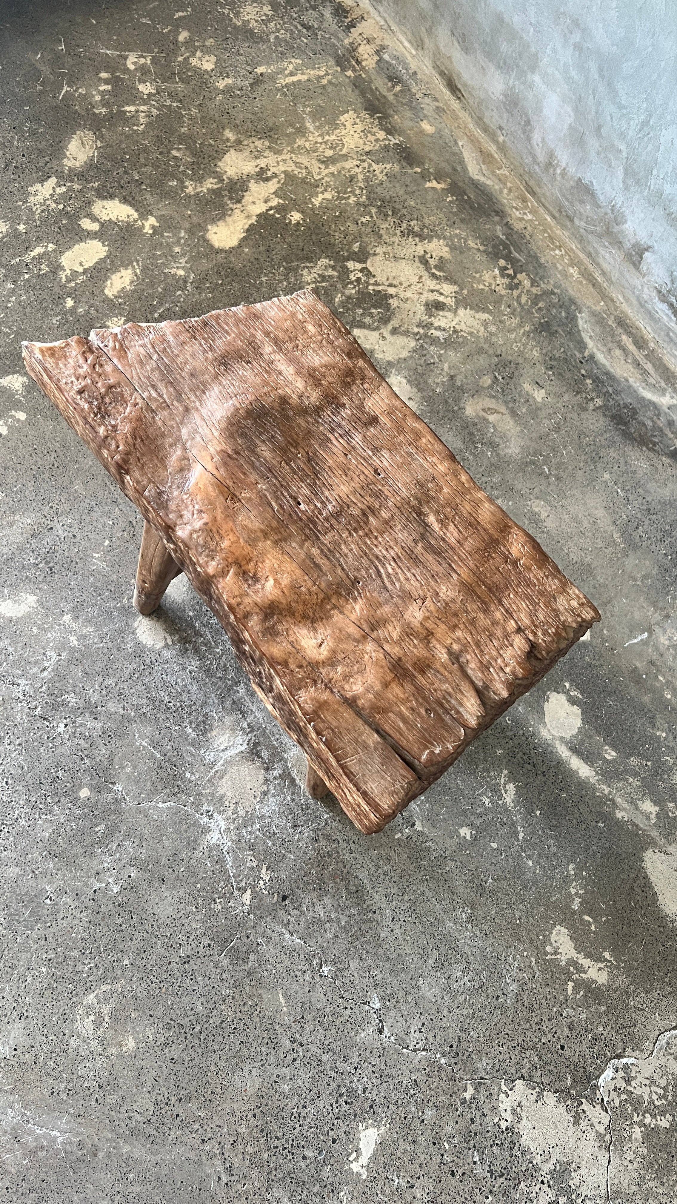 Office Objets - Wholesale Bench - Small organic bench in blonde Asian teak with four legs - Sepuluh25