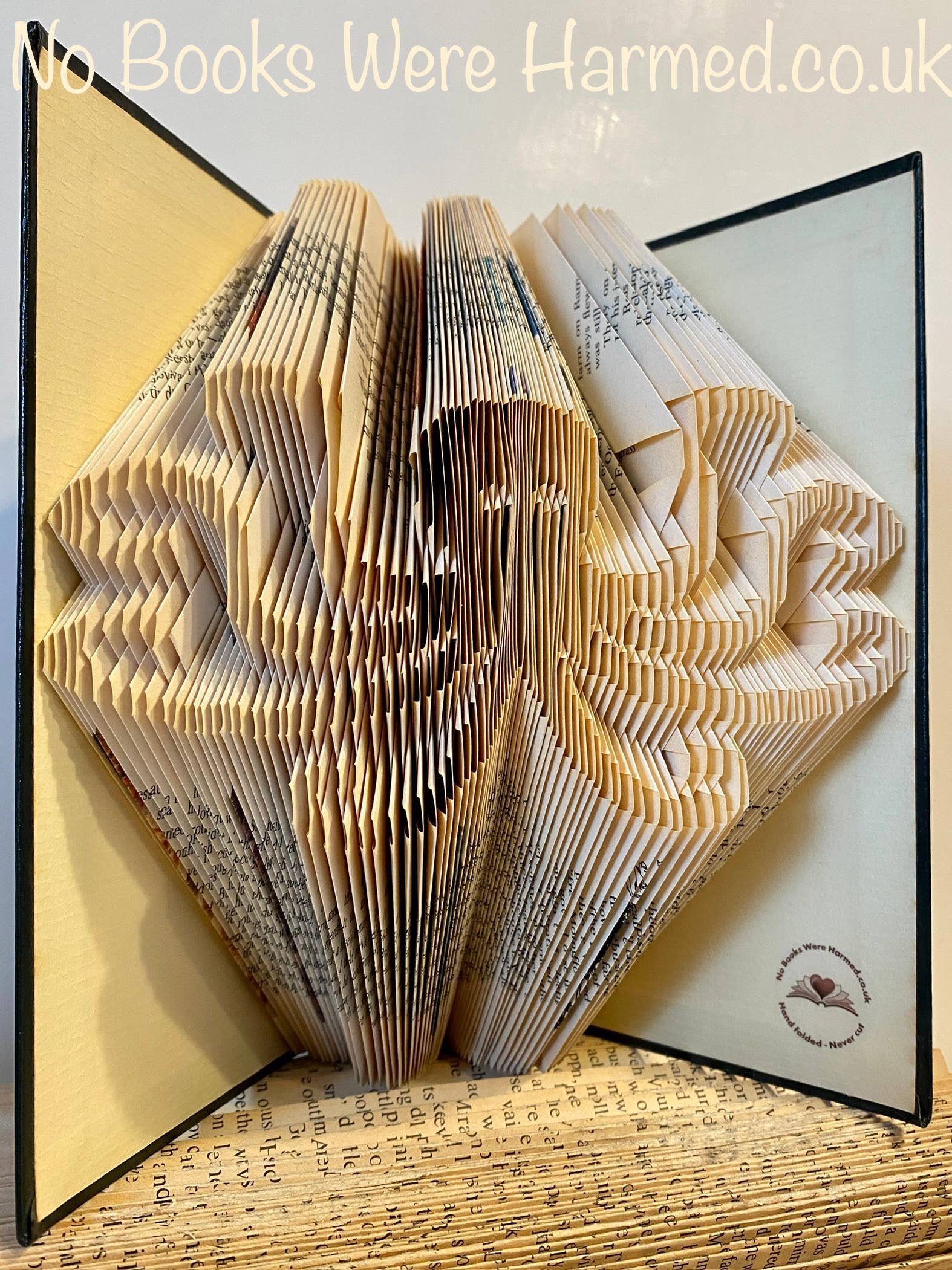 No Books Were Harmed.co.uk – wholesale Sculpture – Release the Kraken/Octopus Hand Folded Book Art Sculpture4