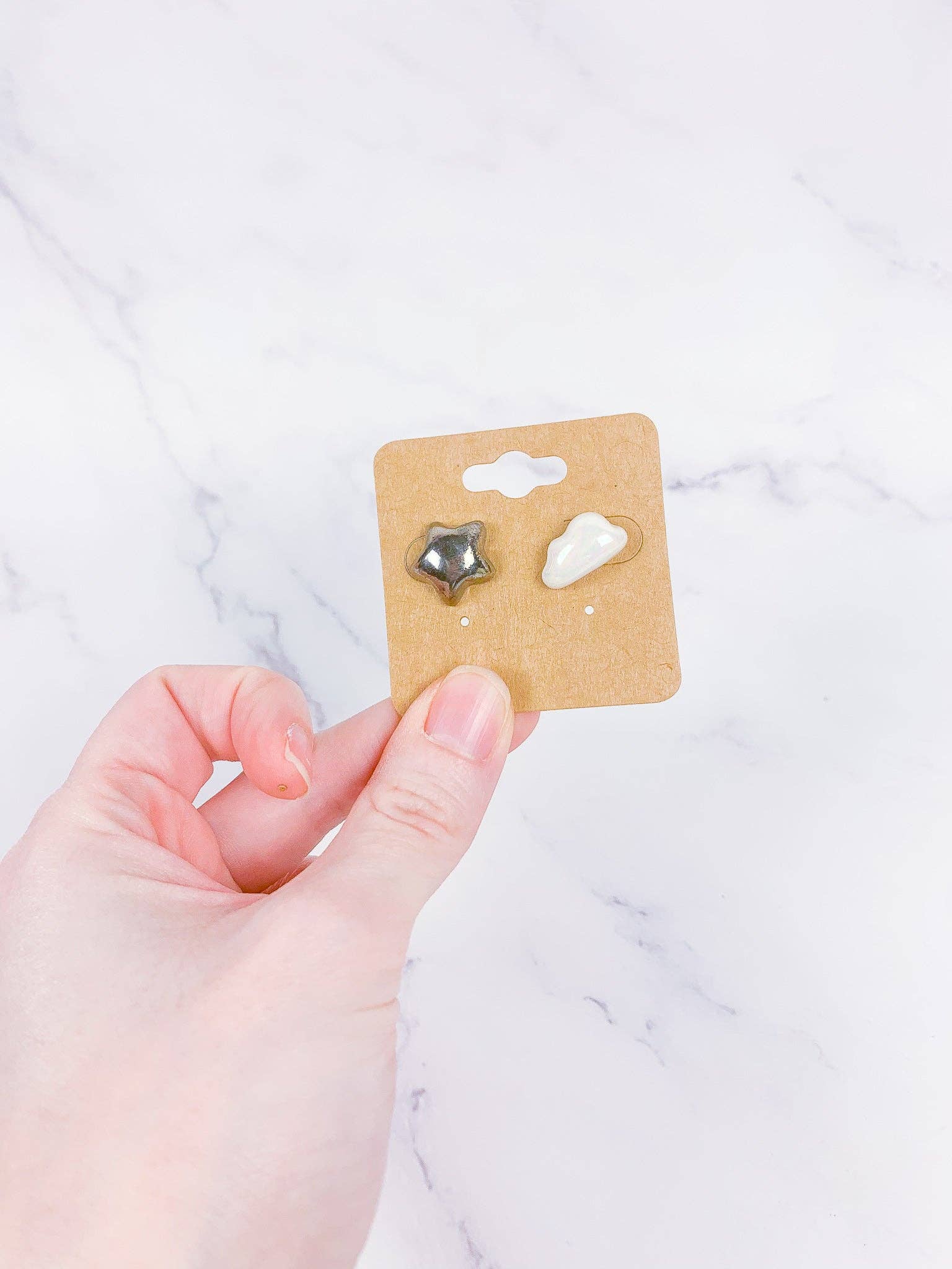 Peachpot Ceramics - Venta al por mayor Pendientes de botón/aretes de poste - Pendientes celestiales de porcelana9