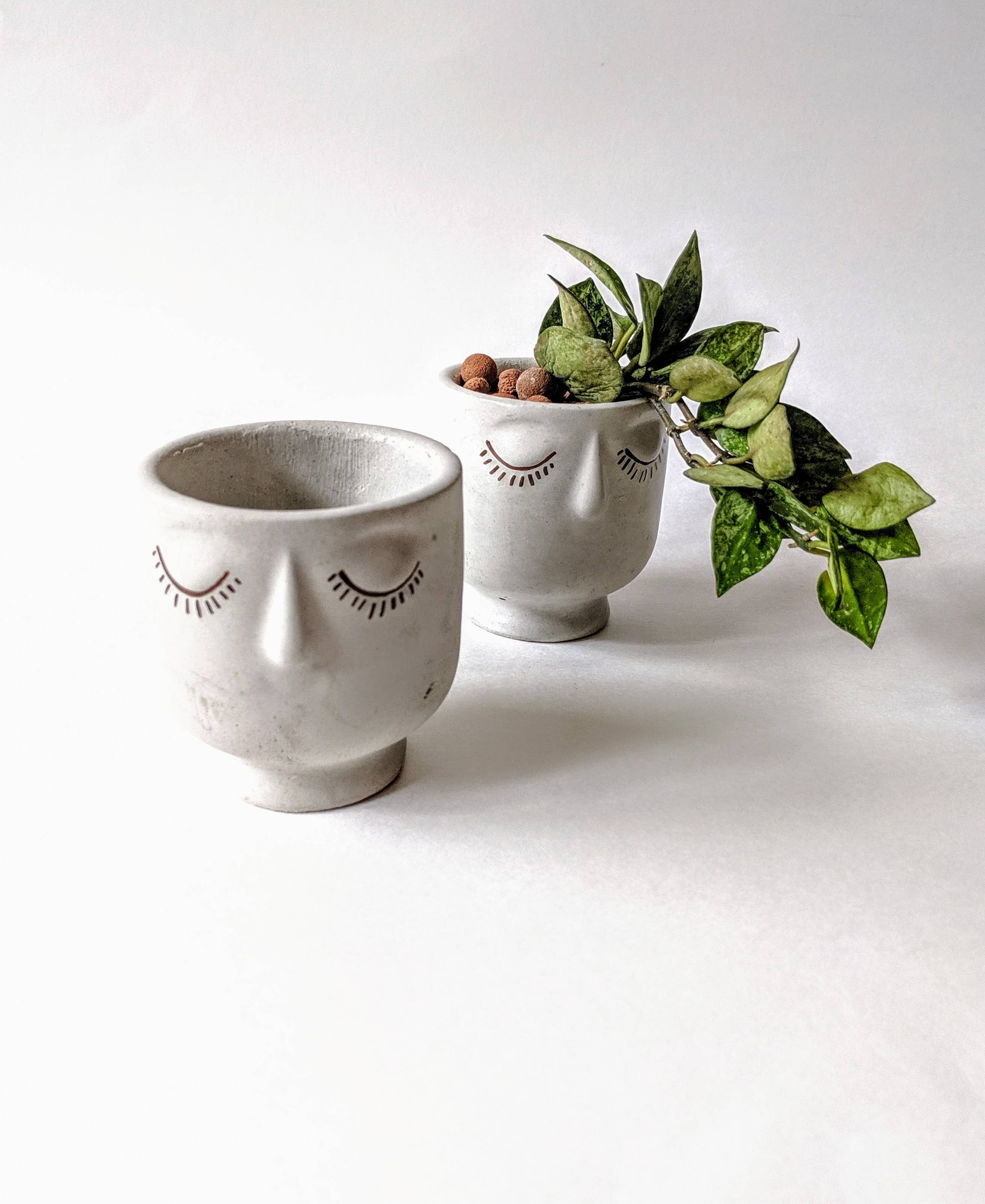 ForgottenProperty – wholesale Plant pot – Anne Concrete Planter Plant Pot Candle Vessel2