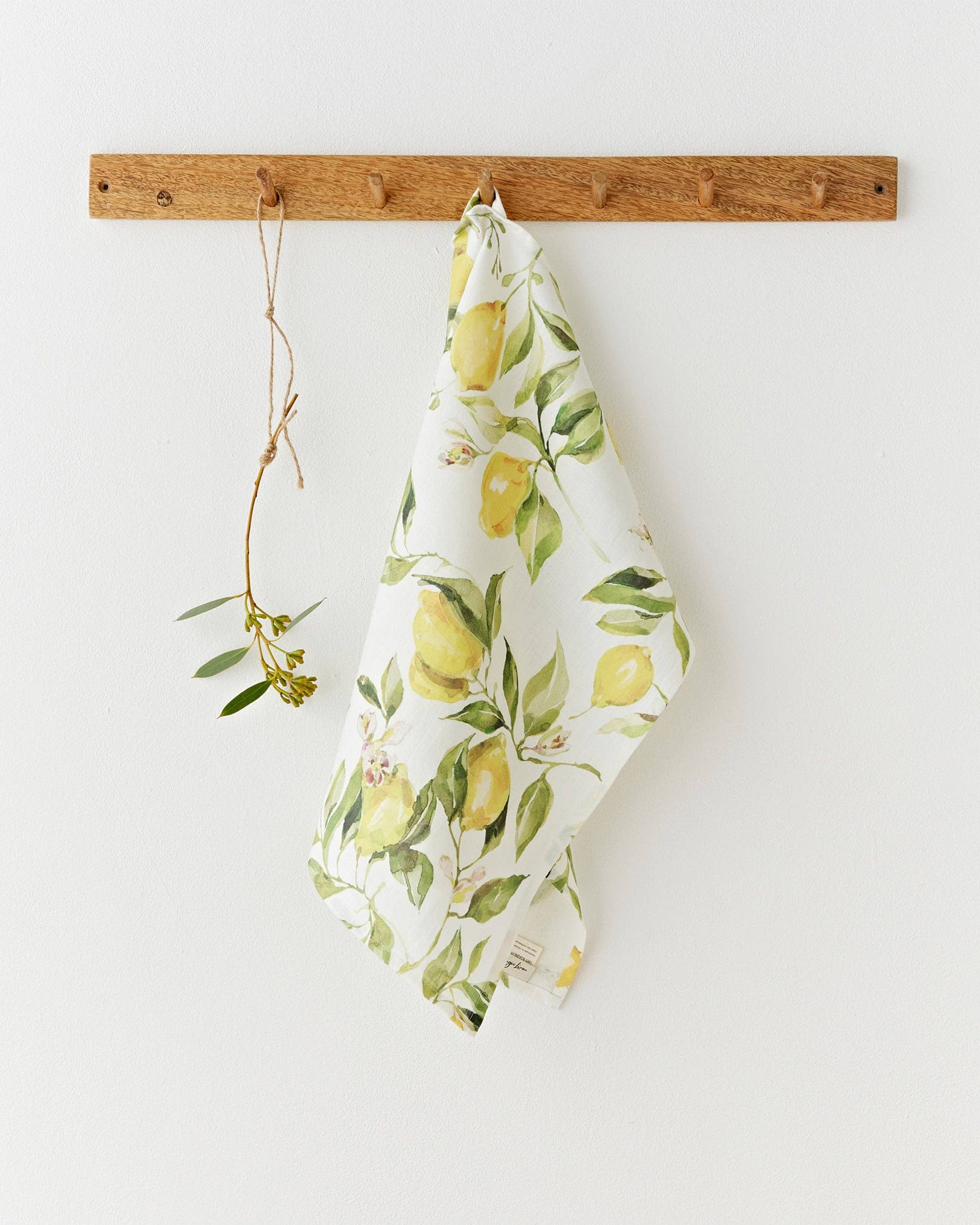 MagicLinen (We handle U.S. import procedures for you) - Wholesale Theedoek - Theedoek van linnen met citrusmotief op witte achtergrond | Keuken0
