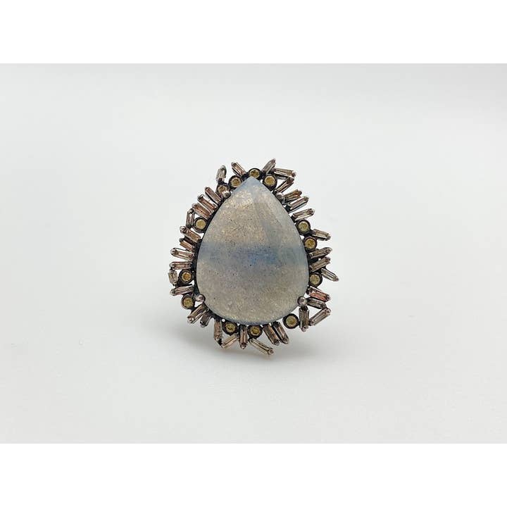 Bague baguette diamant labradorite pour la vente par Siena Jewelry