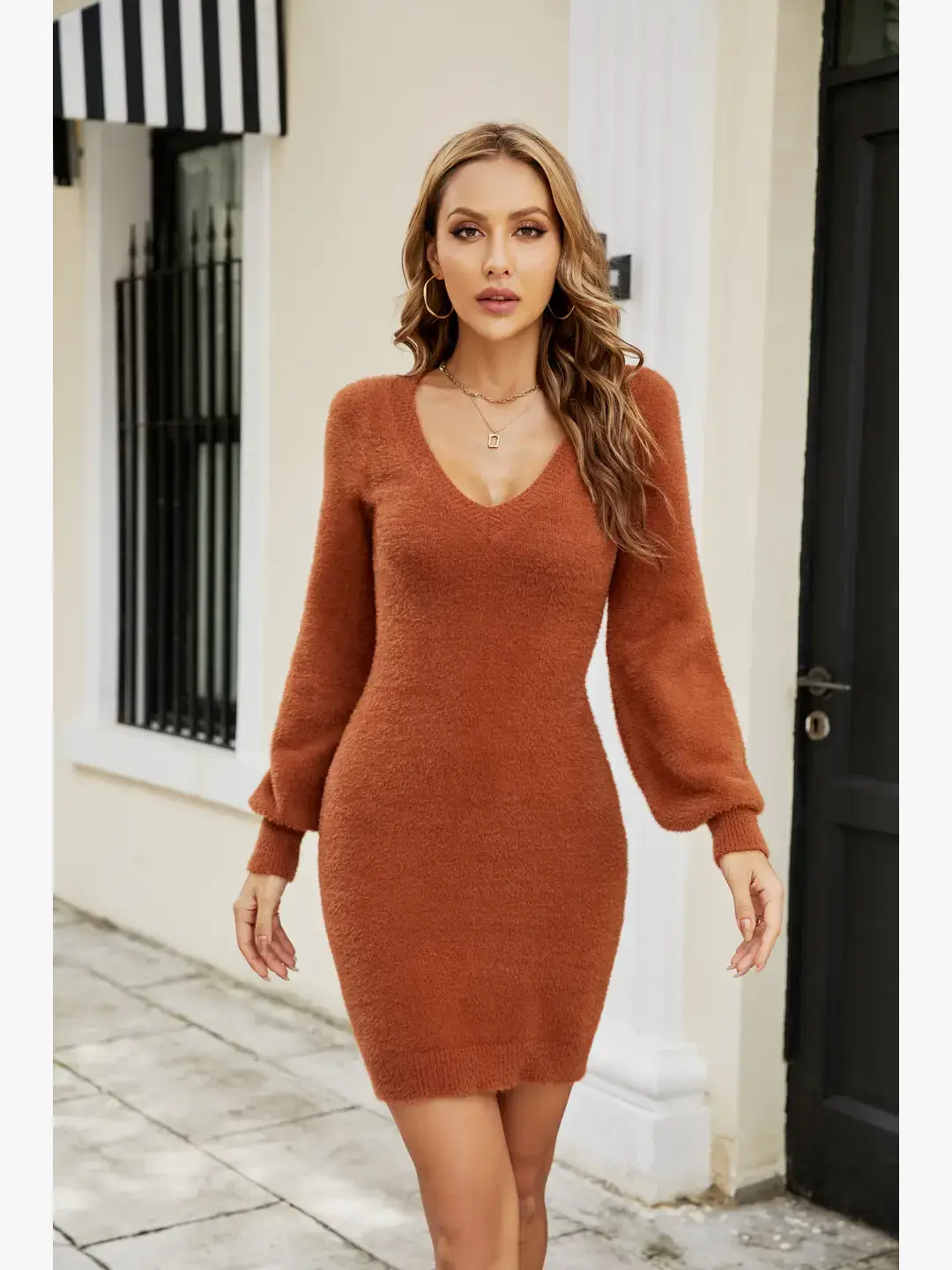 GEXWORLDWIDE - Vente Pull en maille – femme - Robe pull moulante à manches longues lanterne en V en acrylique7