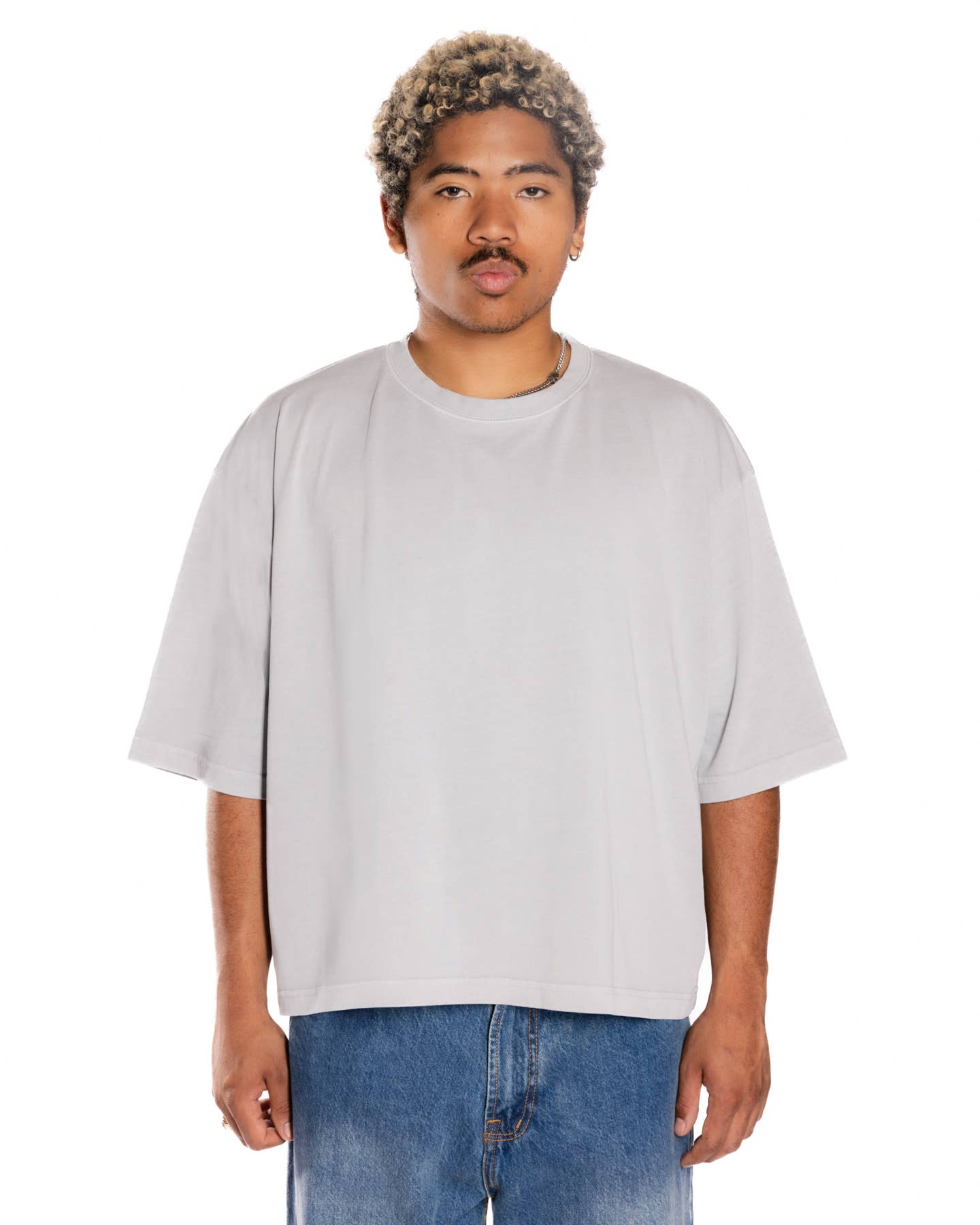 Generation XYZ - Wholesale T-Shirt - Men's - Premium Crop Boxy T-Shirt [HF-1510]4