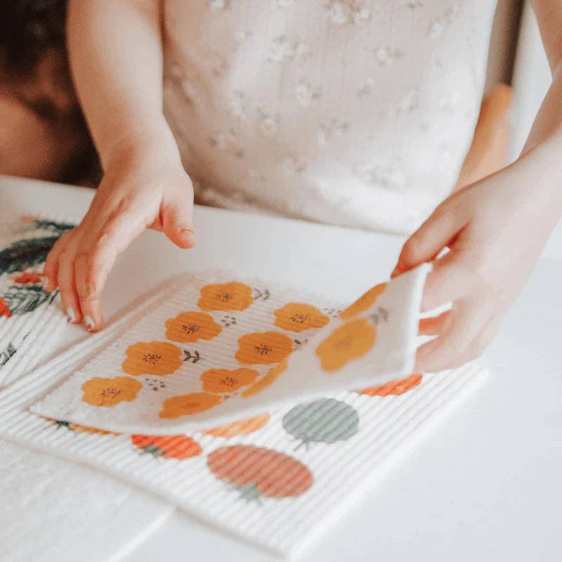 Us and The Earth - Wholesale Gift box - Eco Cleaning Box - Plastic Free Cleaning Products6