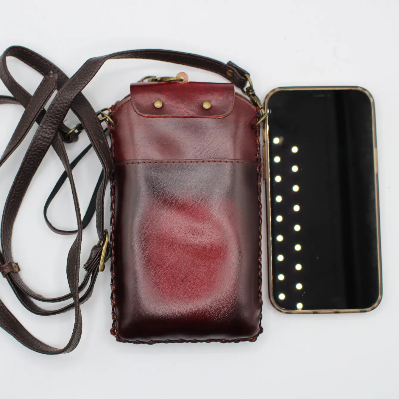 Sunflower Handmade leather inc - Vente Coque de téléphone – femme - Étui pour téléphone portable en cuir fait main Turtle3