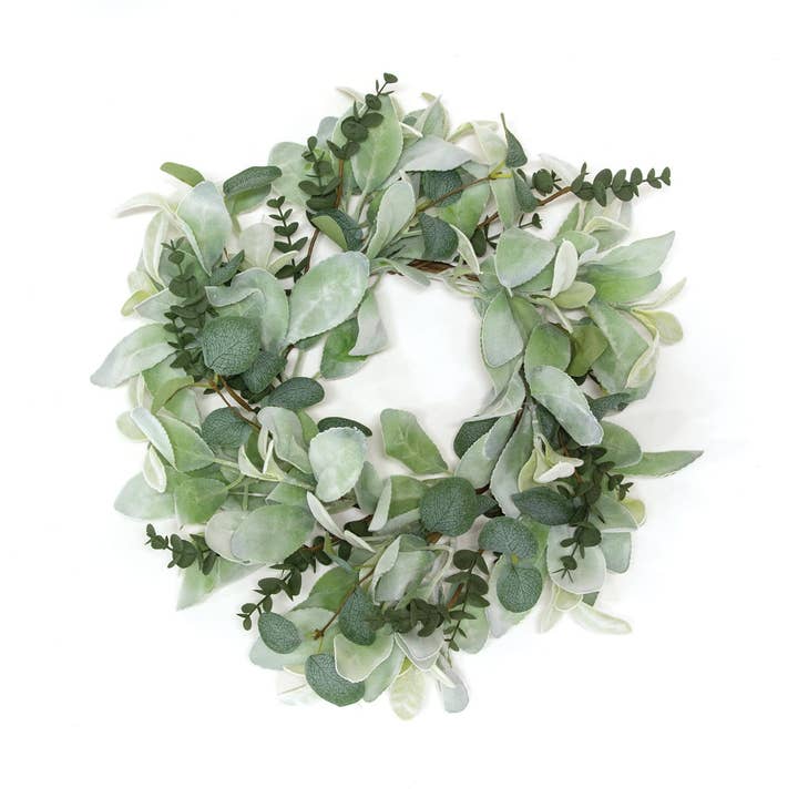 Vela en forma de aro de terciopelo con orejas de cordero y eucalipto, 6.5 pulgadas para venta al por mayor de CWI Gifts