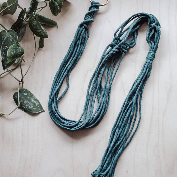 Modern Bo Studio - Wholesale Hanging Planter - Basic Macrame Plant Hanger4