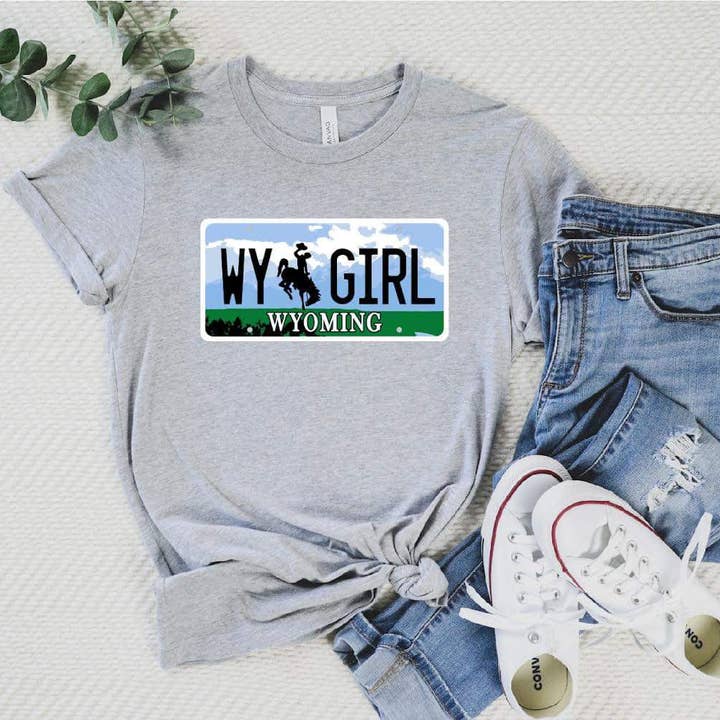 The Bling Barn - Wholesale Screen Printed T-Shirt - Women's - Proud WY Wyoming Girl License Plate Top
