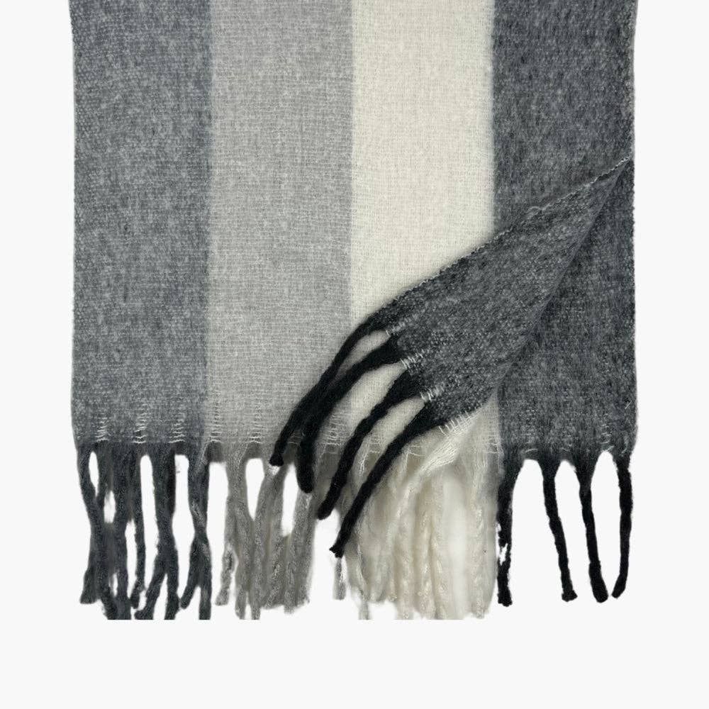 Humble Hilo - Wholesale Scarf - Women's - Humble Hilo Woven Chunky Scarf Cocoon Fringe11