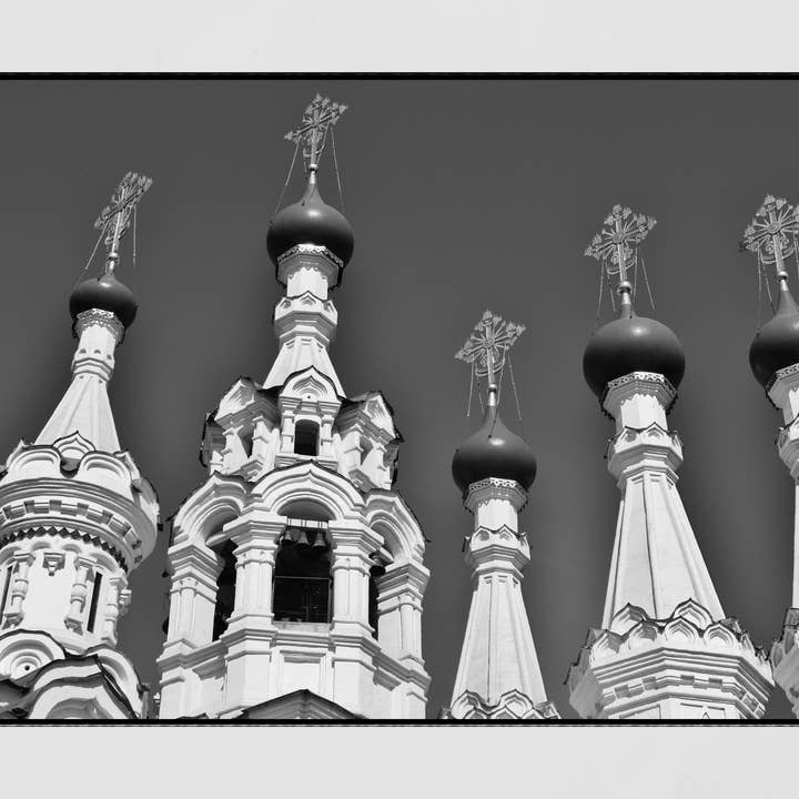 Russia Church Art Geboortekerk in Putinki Zwart-wit fotoprint voor wholesale door Mo & Paul Photography