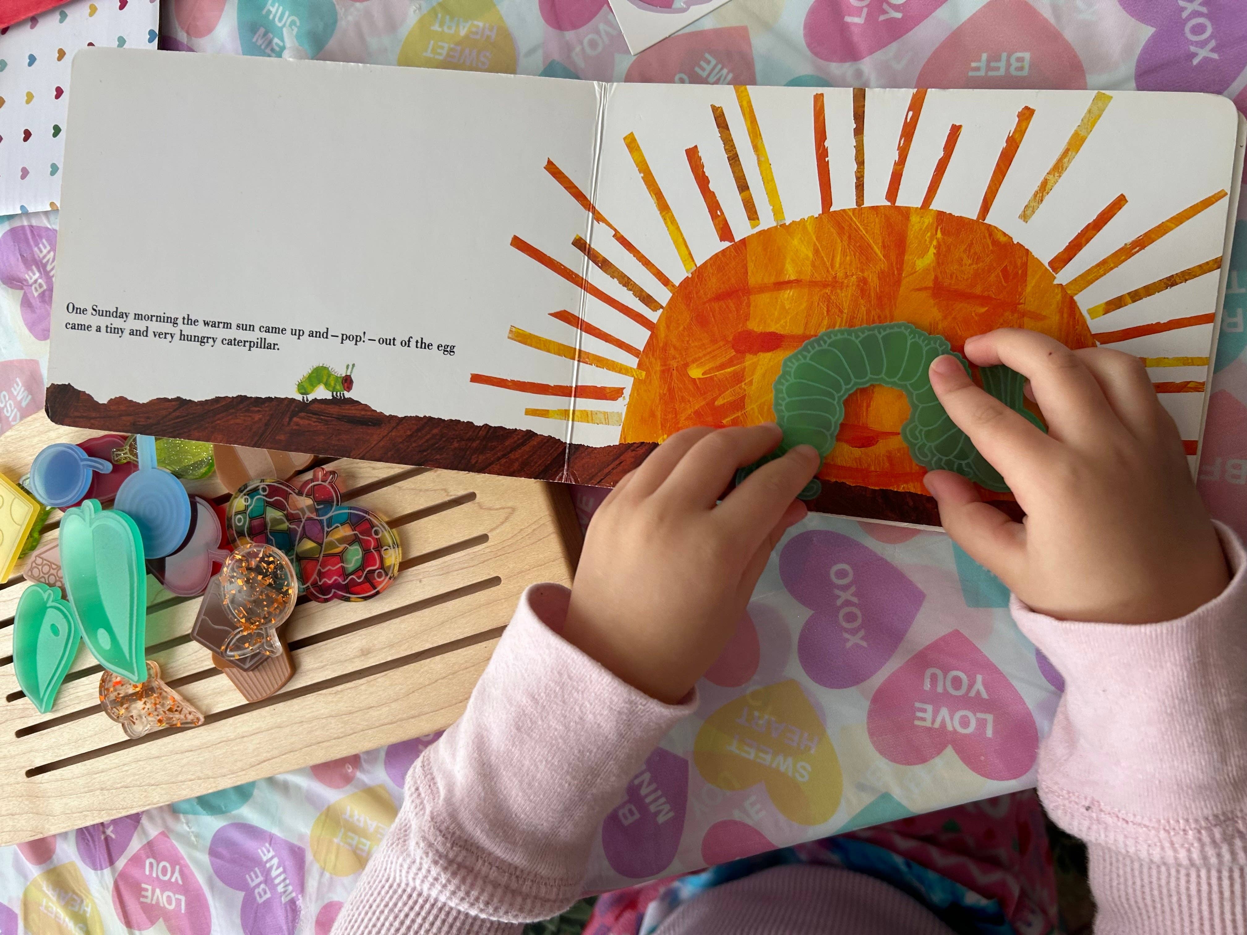 Stars and Sensory – Engroshandel Legetøjssæt - Børn – Caterpillar akryl løsdelsæt4