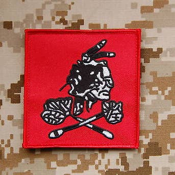 NSWDG Röd Skvadron Team Patch - Röd/Röd för wholesale av BritKitUSA