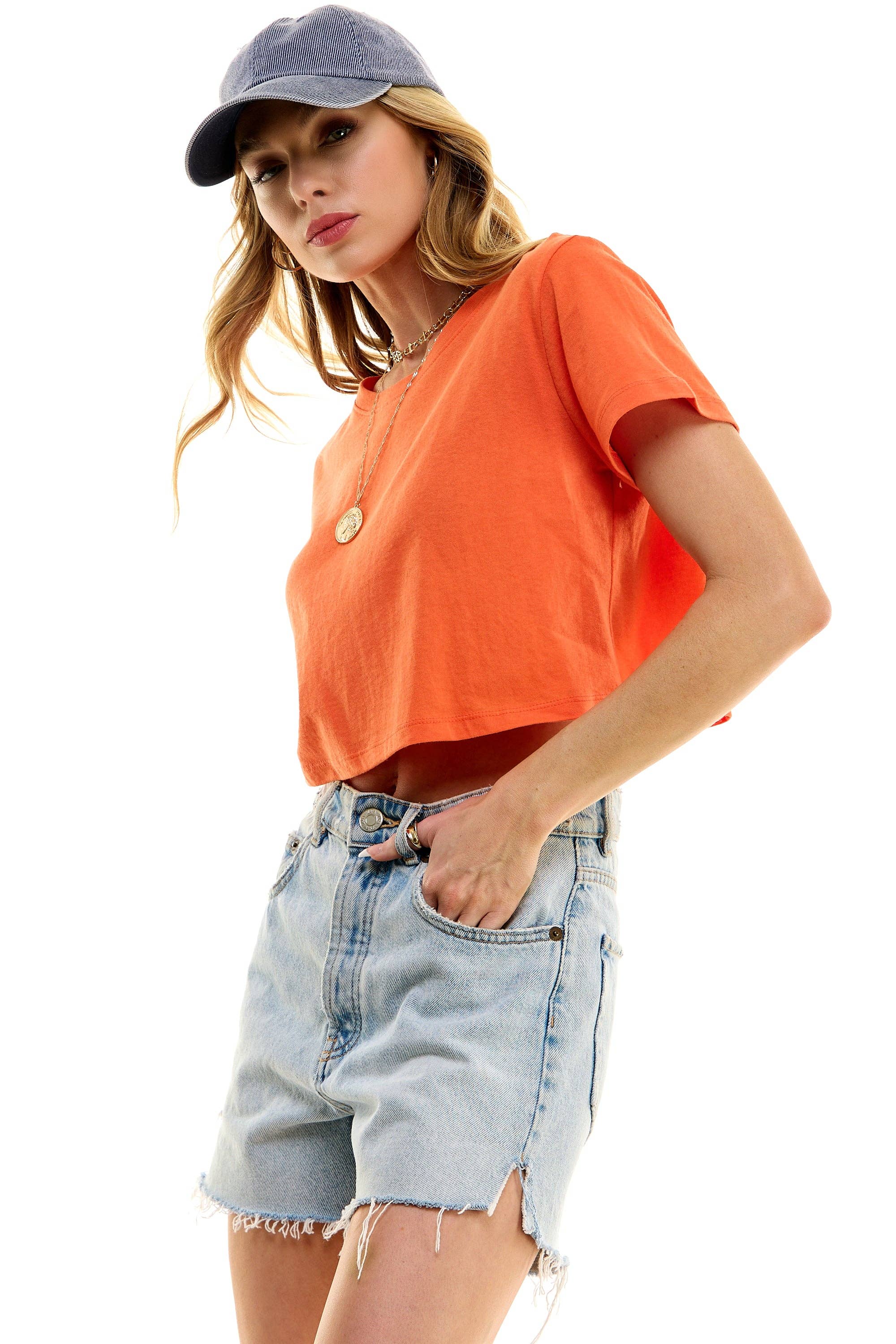 LOVING PEOPLE - Wholesale T-Shirt - Women's - Premium Cotton Crop Tees126