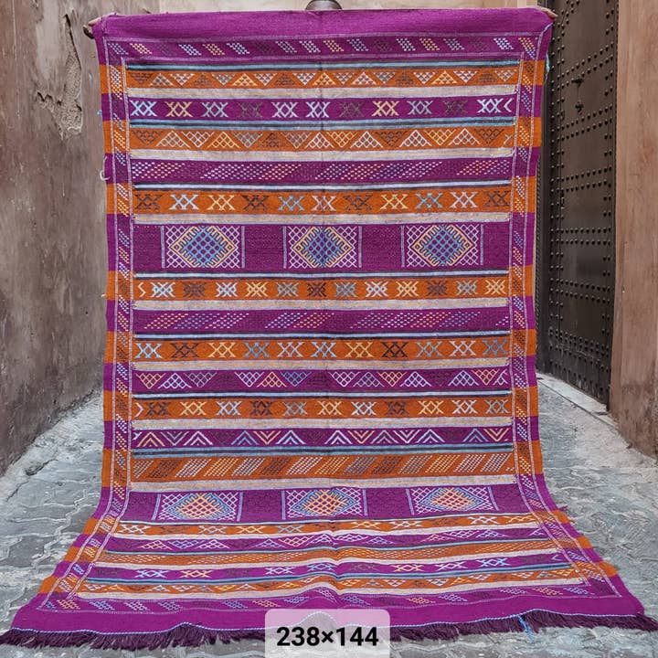 SOUK in the CITY - Wholesale Area Rug - TIFLET Flatwoven Rug 238/144 - fuchsia & orange